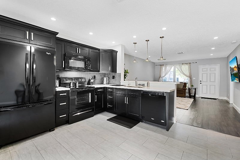 Furnished Finder property 386352_1 photo 3