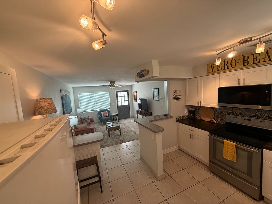 Furnished Finder property 386356_1 photo 5