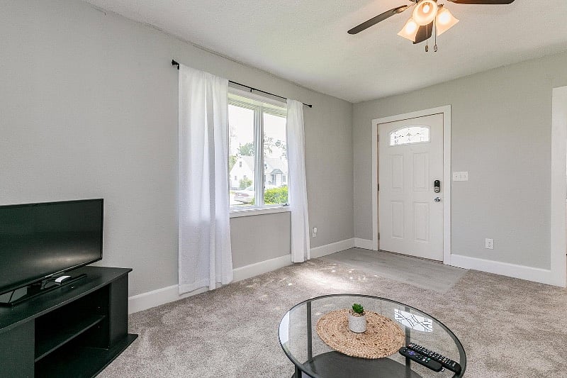 Furnished Finder property 386418_1 photo 17