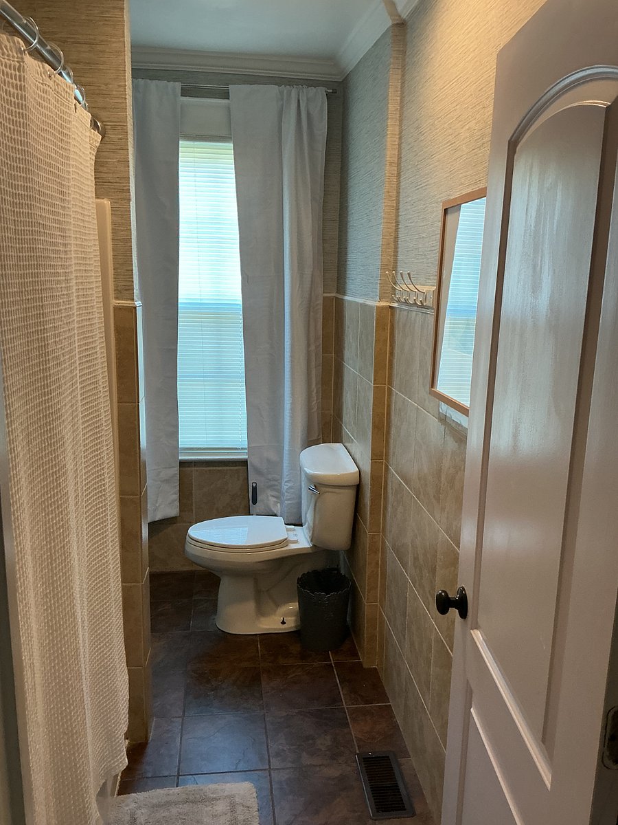 Furnished Finder property 386420_1 photo 10