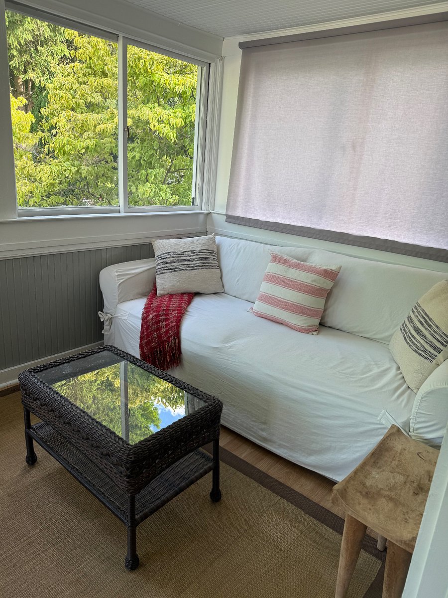 Furnished Finder property 386430_1 photo 18