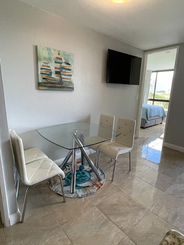 Furnished Finder property 386485_1 photo 17