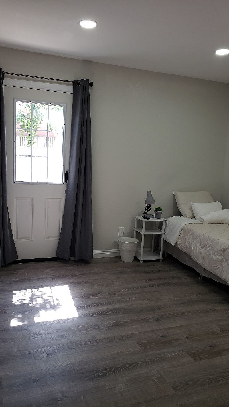 Furnished Finder property 386488_1 photo 12