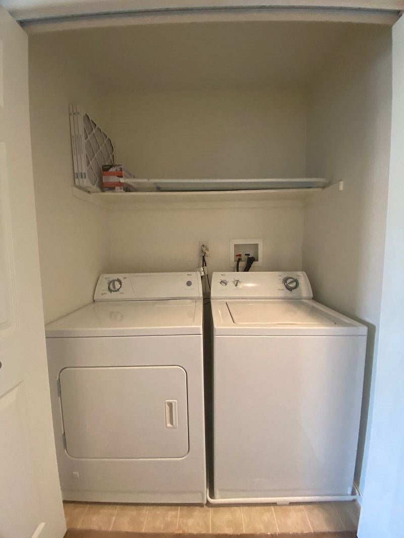 Furnished Finder property 386545_1 photo 12