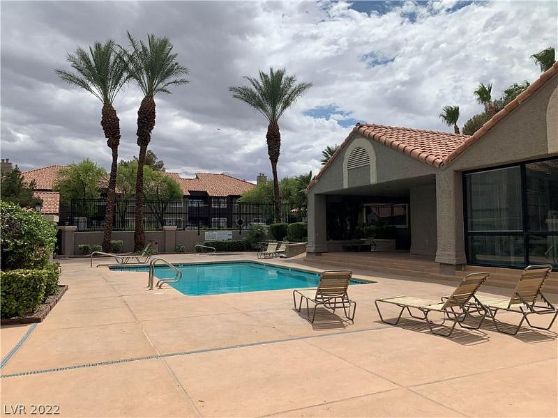 Furnished Finder property 386545_1 photo 13