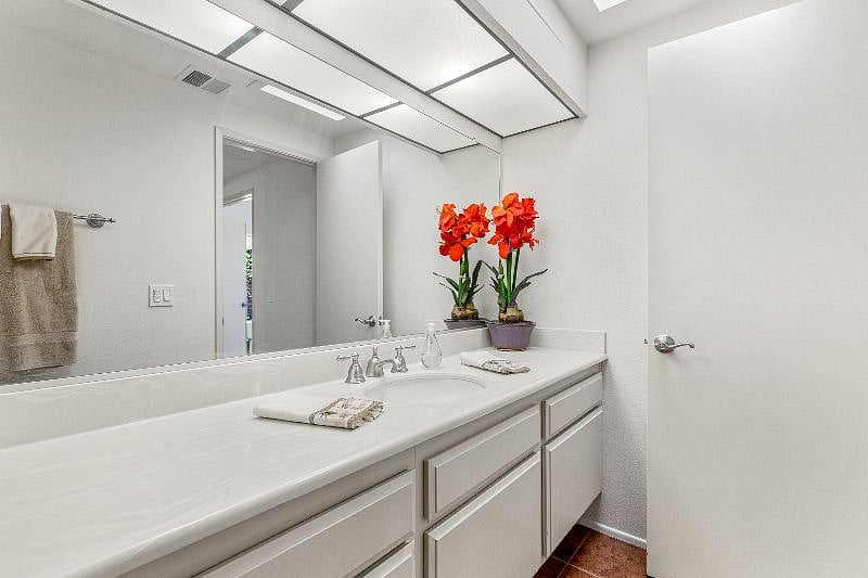 Furnished Finder property 386613_1 photo 9