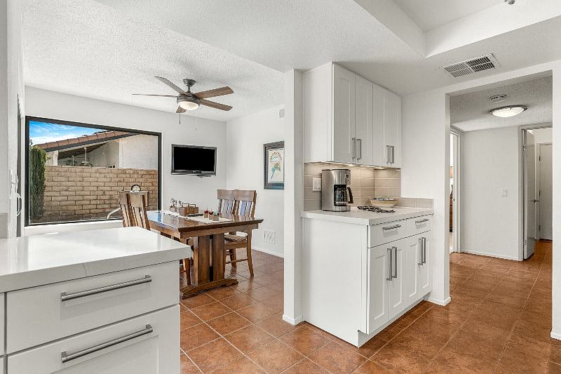 Furnished Finder property 386613_1 photo 22