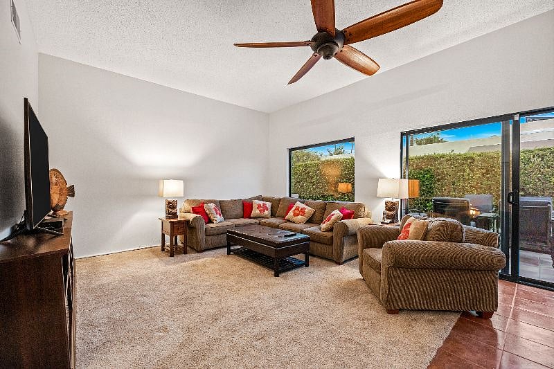 Furnished Finder property 386613_1 photo 36