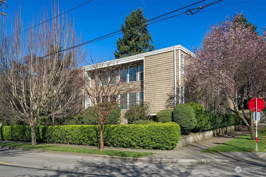 Furnished Finder property 386756_1 photo 3