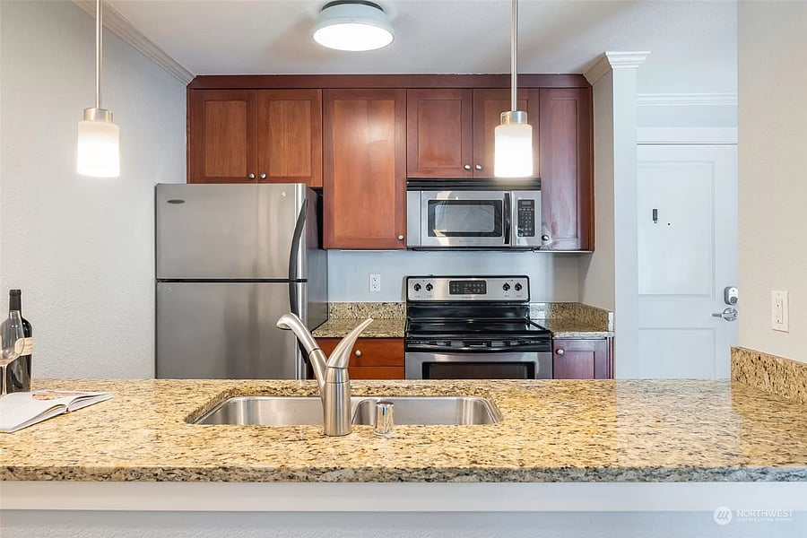 Furnished Finder property 386756_1 photo 11