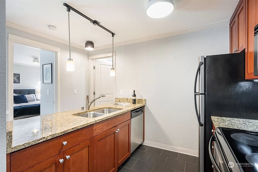 Furnished Finder property 386756_1 photo 13