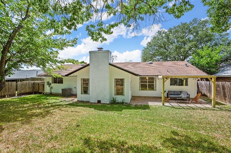Furnished Finder property 386760_1 photo 44