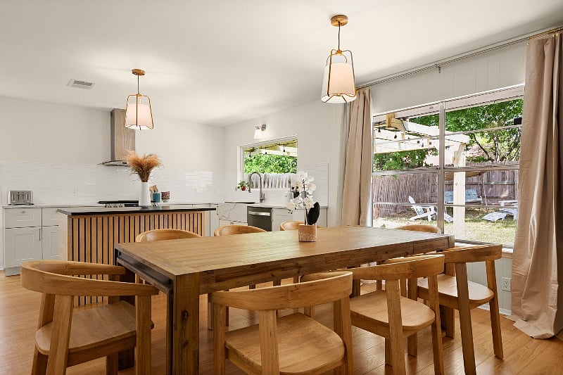 Furnished Finder property 386760_1 photo 15
