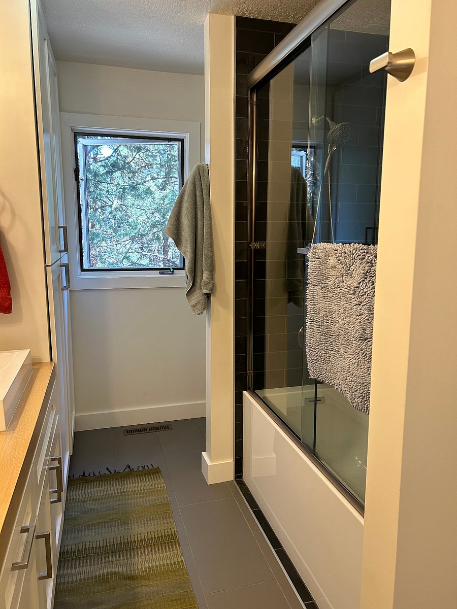 Furnished Finder property 386838_2 photo 17
