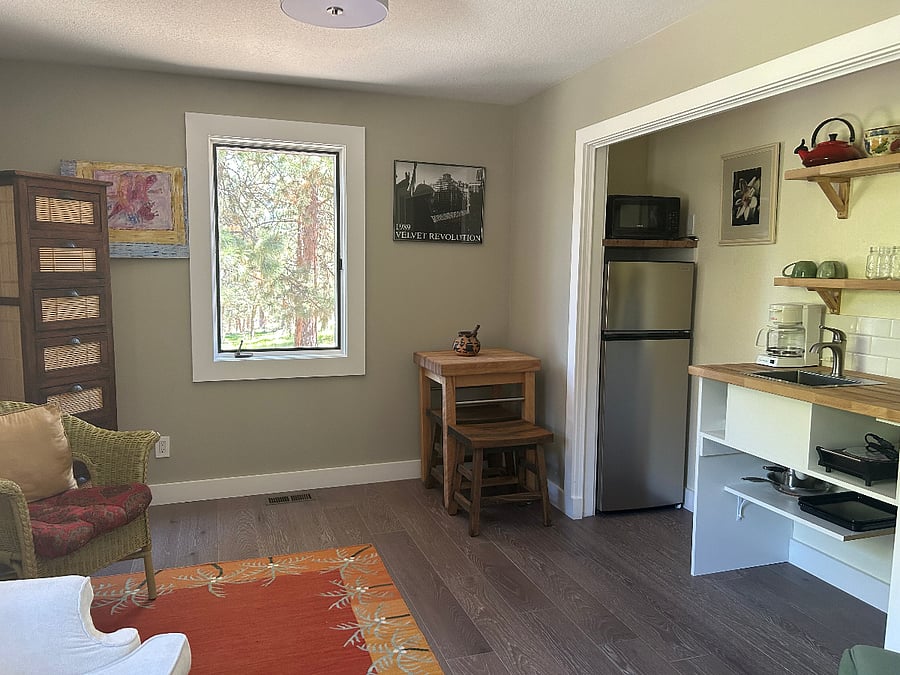 Furnished Finder property 386838_2 photo 10