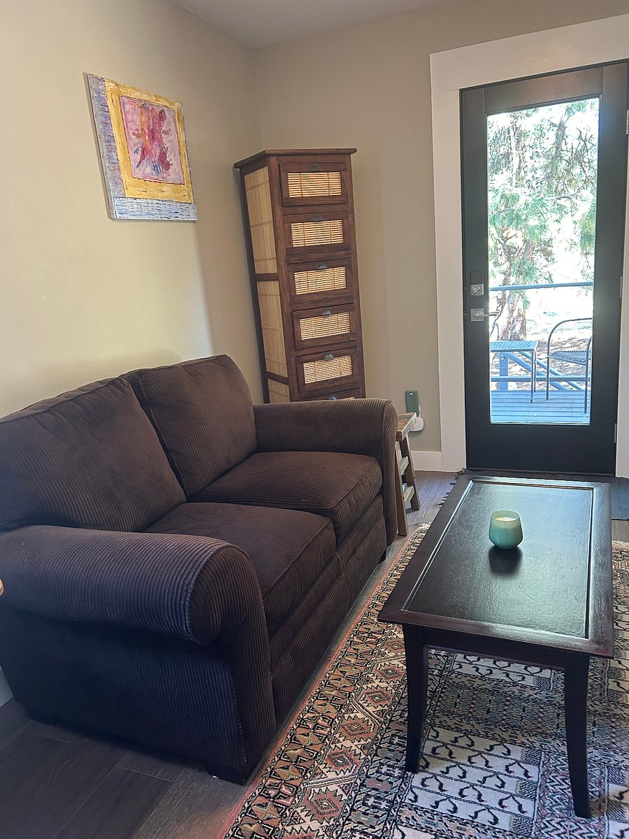 Furnished Finder property 386838_2 photo 6