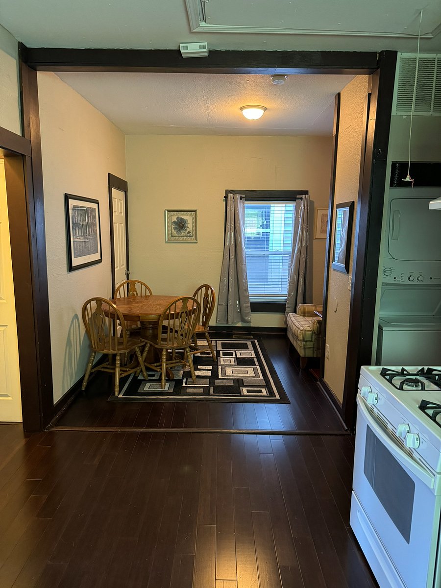 Furnished Finder property 386843_1 photo 11