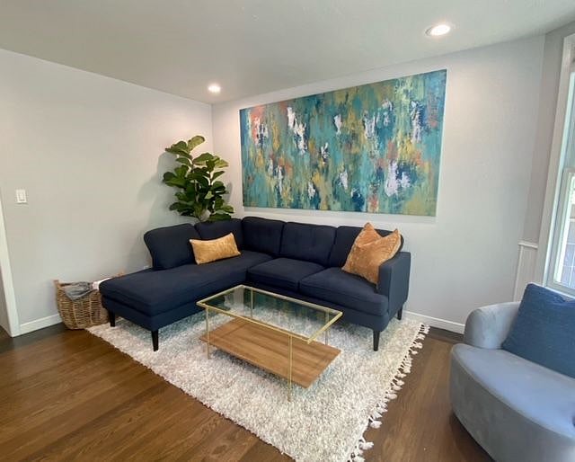 Furnished Finder property 386847_1 photo 3