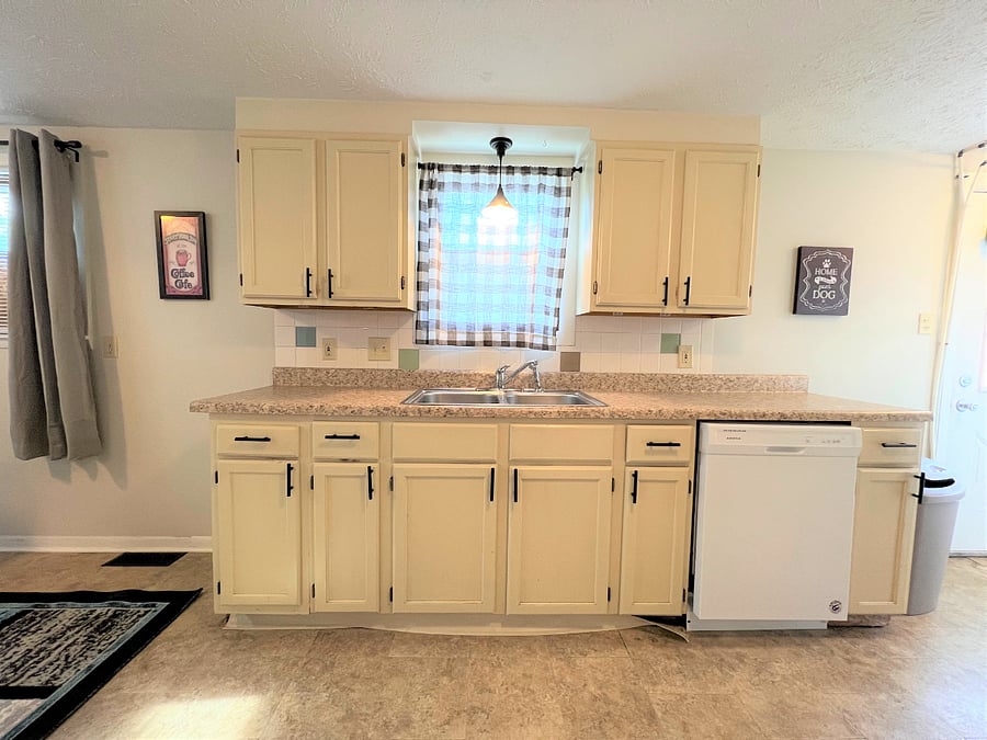 Furnished Finder property 386928_1 photo 11