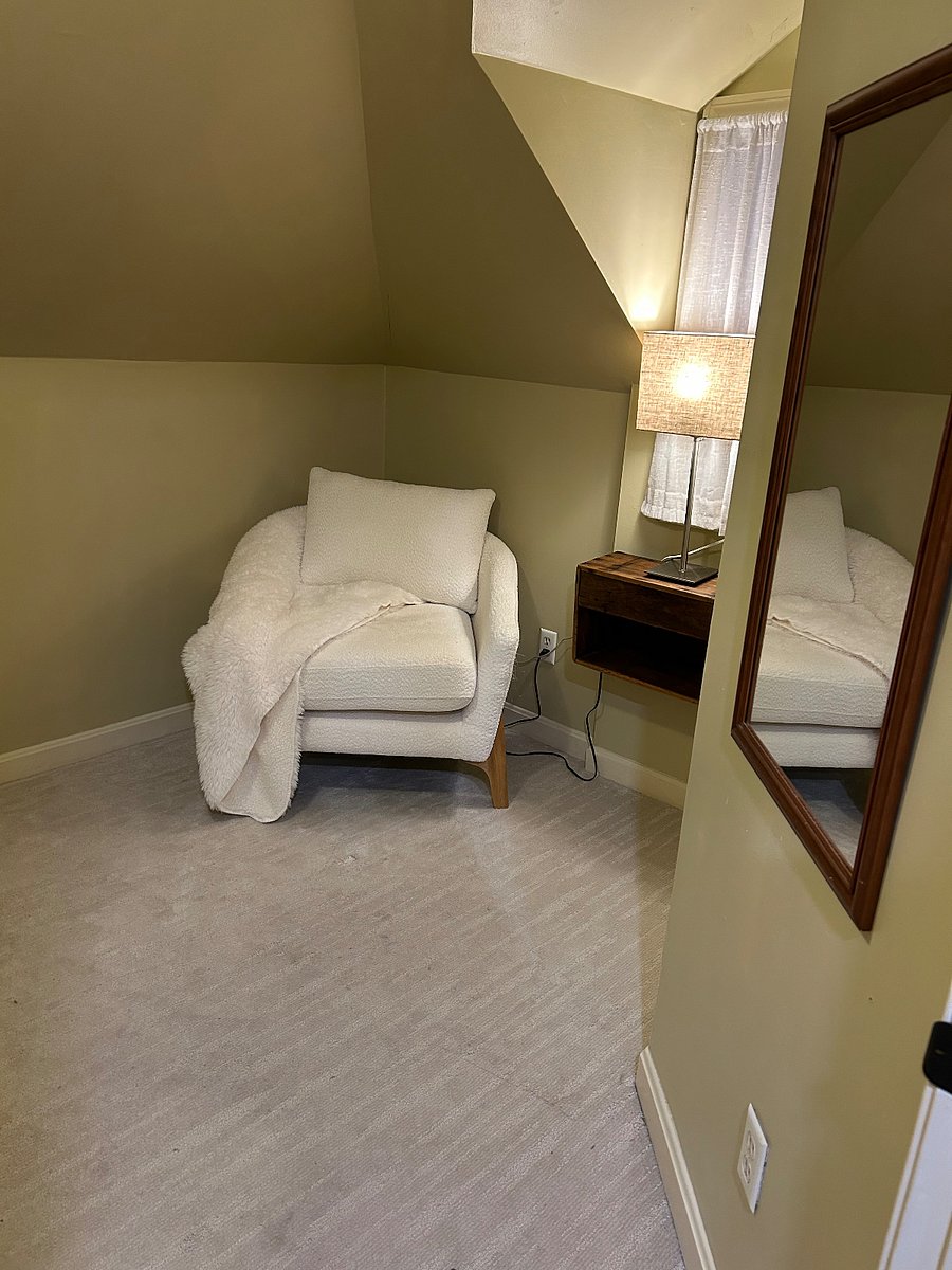 Furnished Finder property 386991_1 photo 10