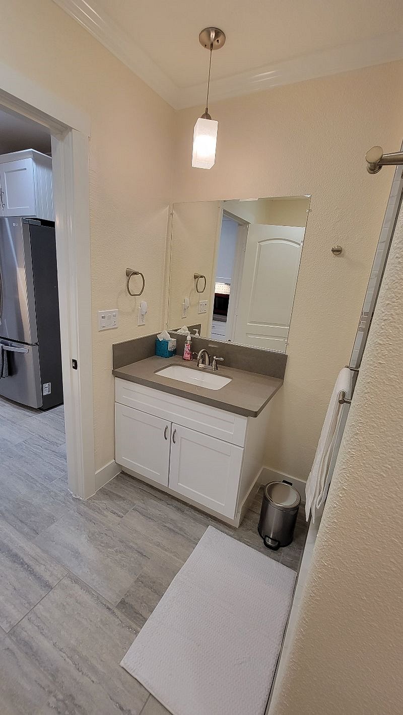 Furnished Finder property 387013_1 photo 14