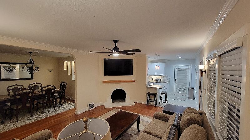 Furnished Finder property 387013_1 photo 8