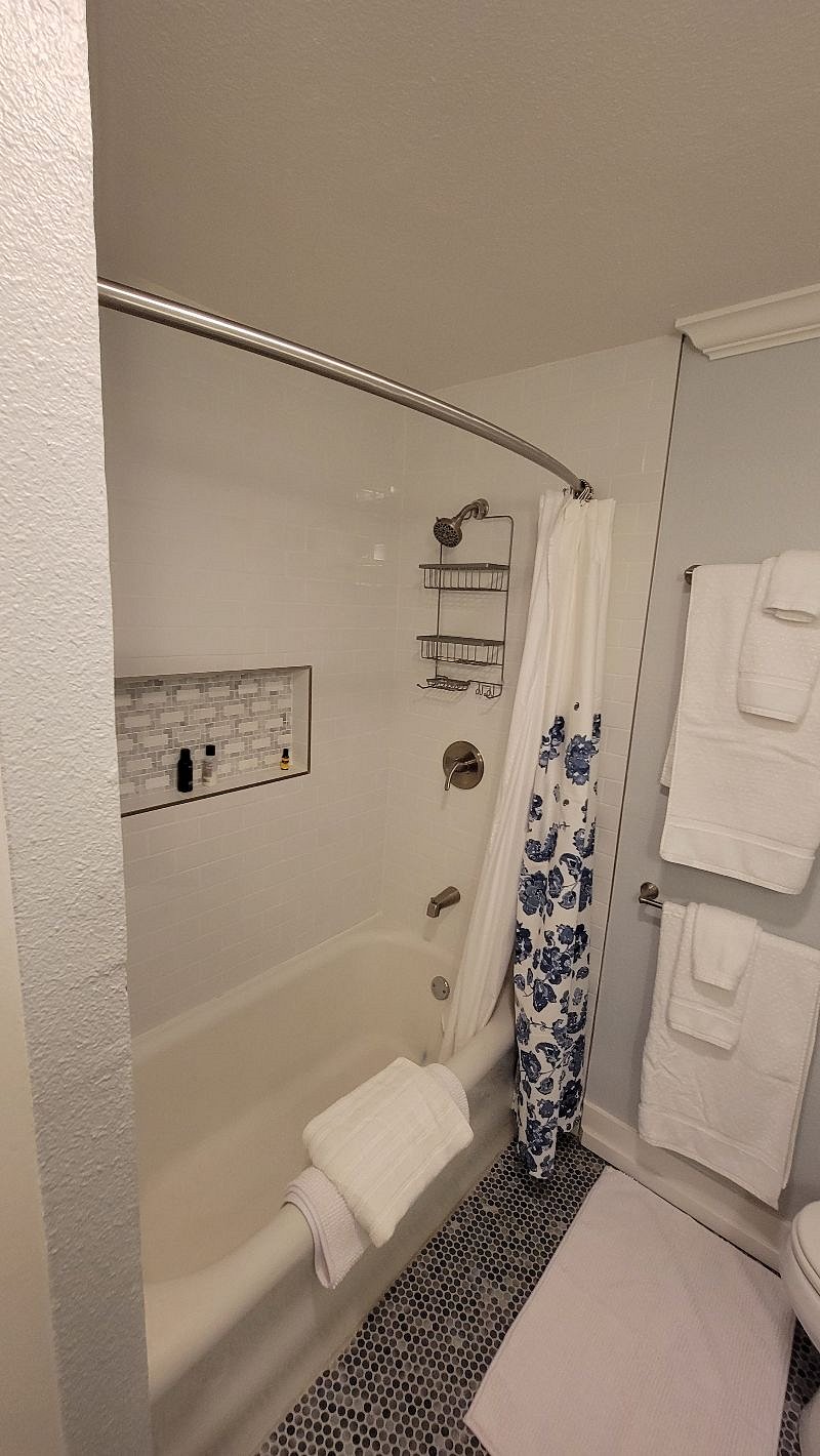 Furnished Finder property 387013_1 photo 25
