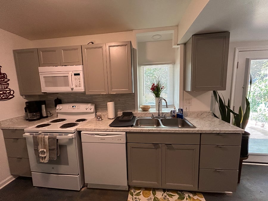 Furnished Finder property 387017_1 photo 4