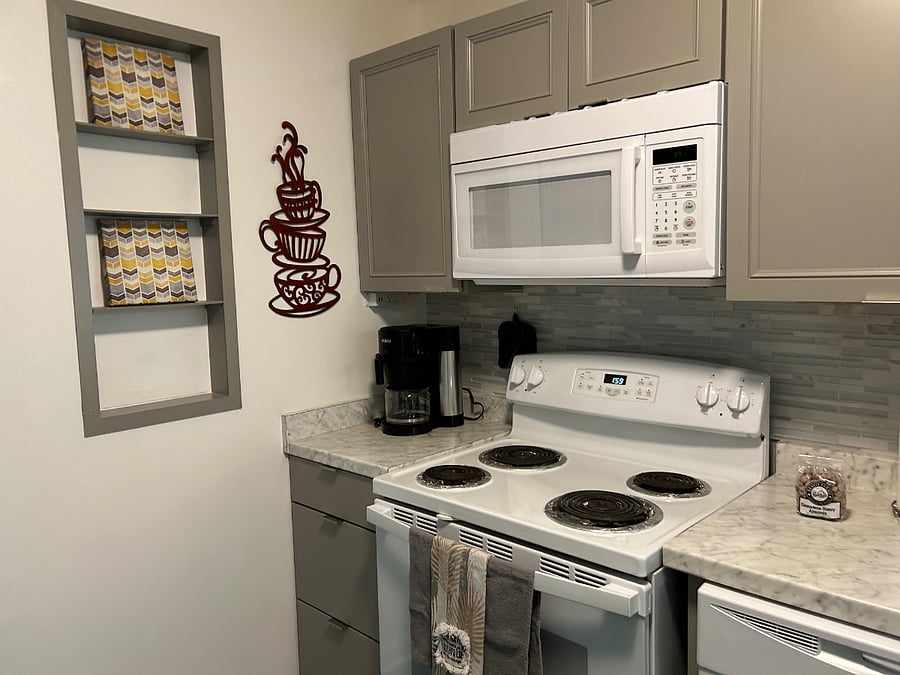 Furnished Finder property 387017_1 photo 11
