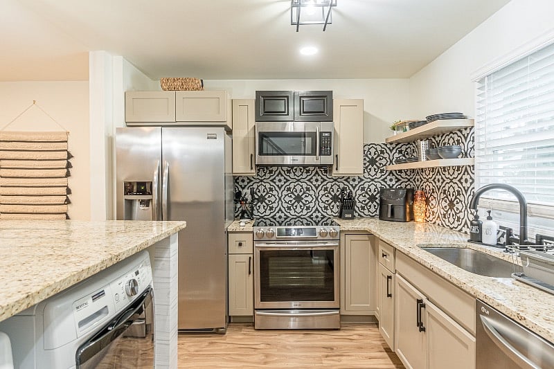 Furnished Finder property 387023_1 photo 7