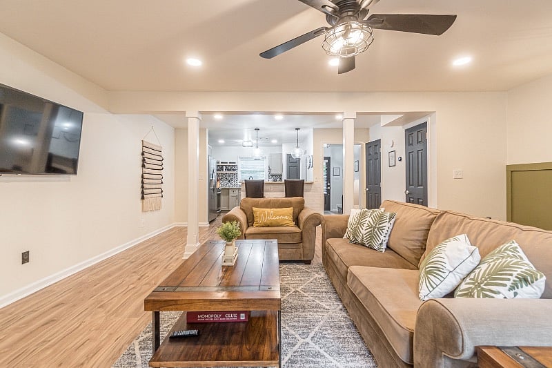 Furnished Finder property 387023_1 photo 15
