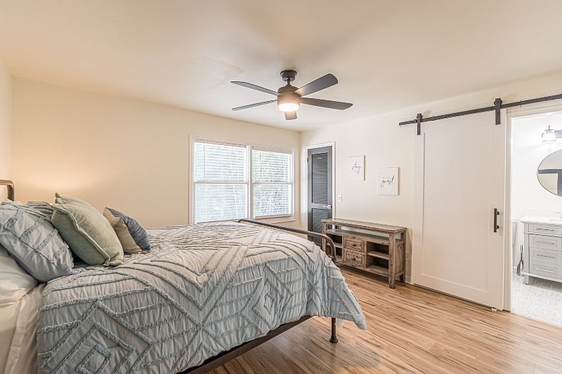 Furnished Finder property 387023_1 photo 28