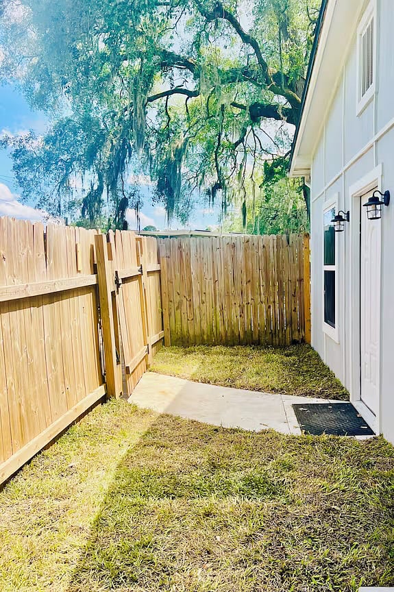 Furnished Finder property 387036_1 photo 23
