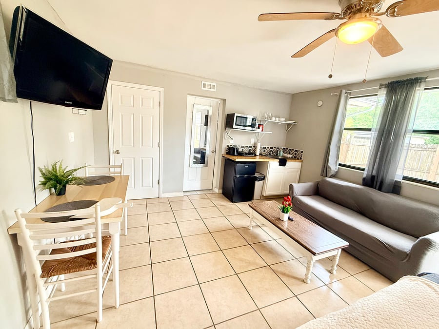 Furnished Finder property 387036_1 photo 7