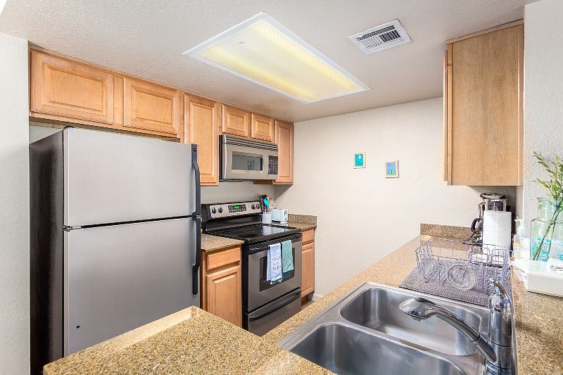 Furnished Finder property 387066_1 photo 8