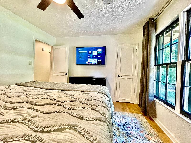 Furnished Finder property 387088_1 photo 86