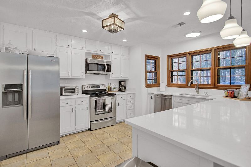 Furnished Finder property 387088_1 photo 13