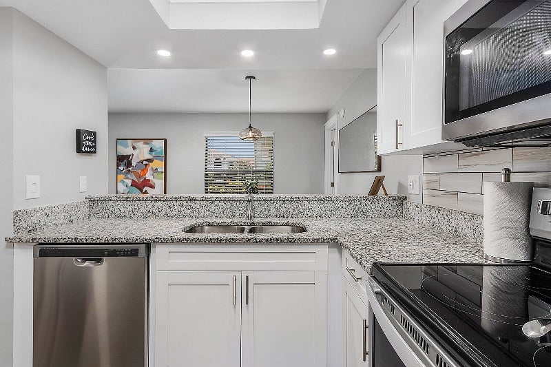 Furnished Finder property 387138_1 photo 8