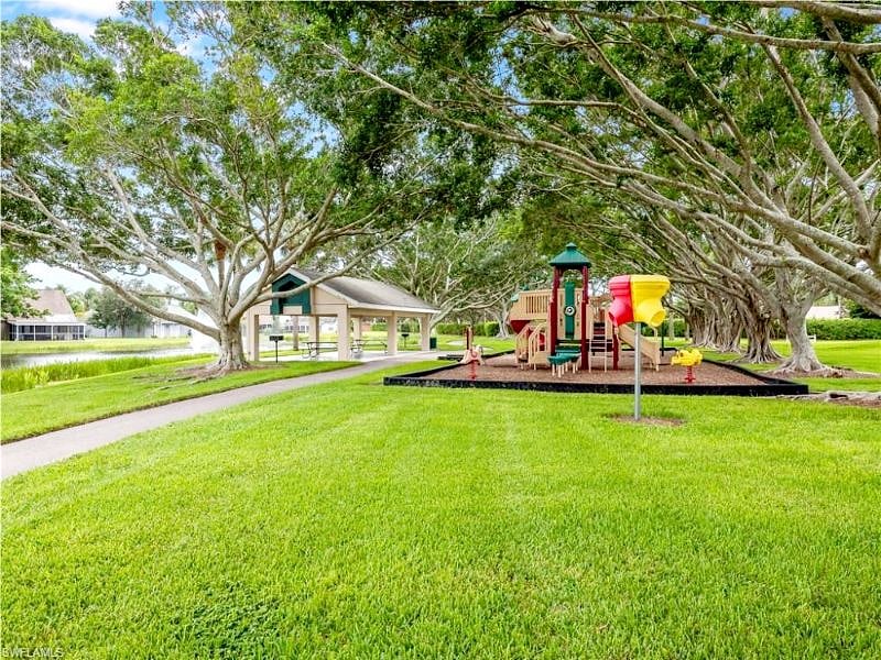 Furnished Finder property 387185_1 photo 10