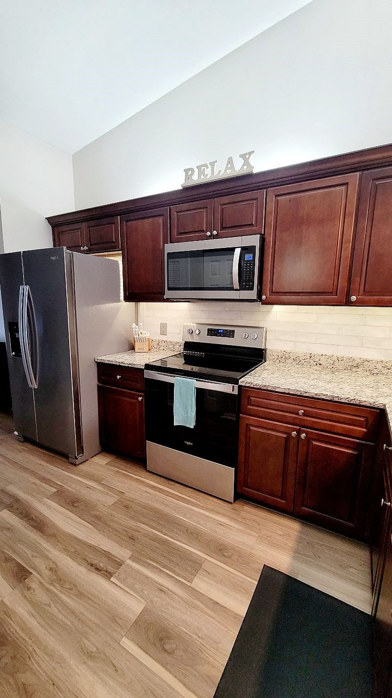 Furnished Finder property 387185_1 photo 25