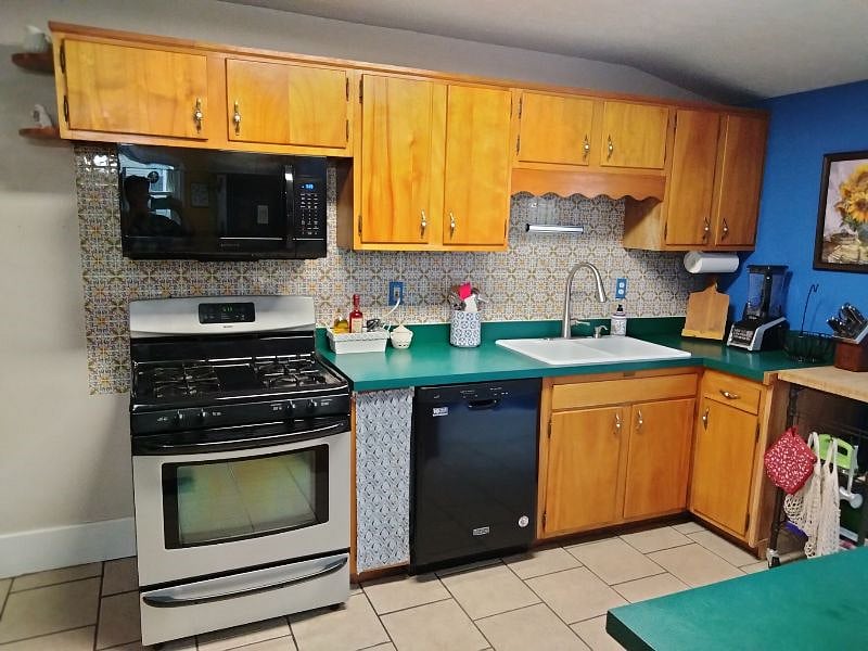 Furnished Finder property 387214_1 photo 10