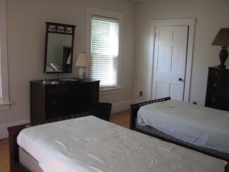 Furnished Finder property 387289_1 photo 7