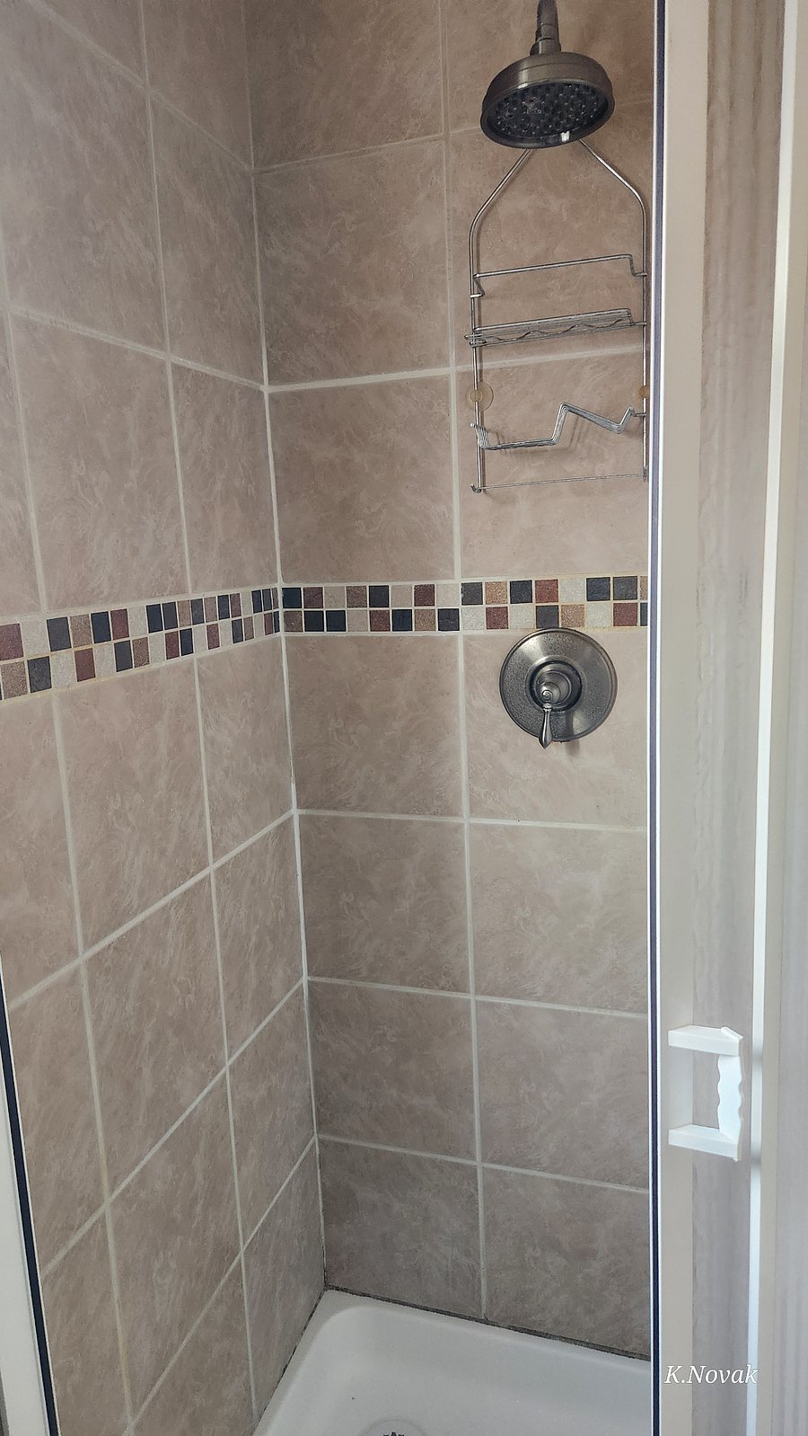 Furnished Finder property 387318_1 photo 9
