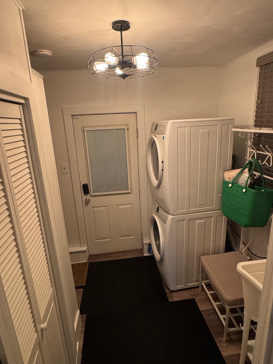 Laundry room with installed shoe rack & bag for eco-friendly shopping