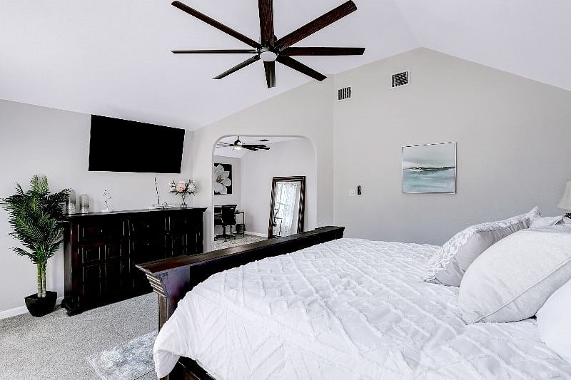 Furnished Finder property 387328_1 photo 25