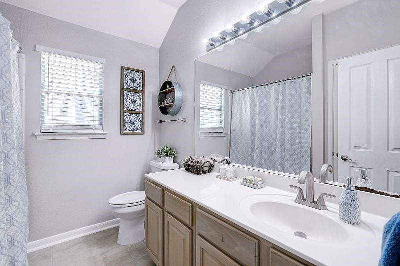 Furnished Finder property 387328_1 photo 36