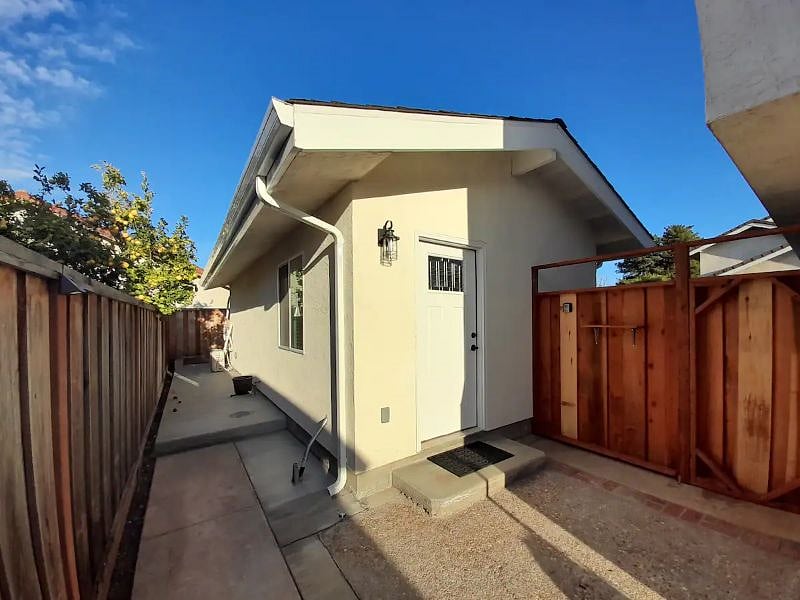 Furnished Finder property 387355_1 photo 10