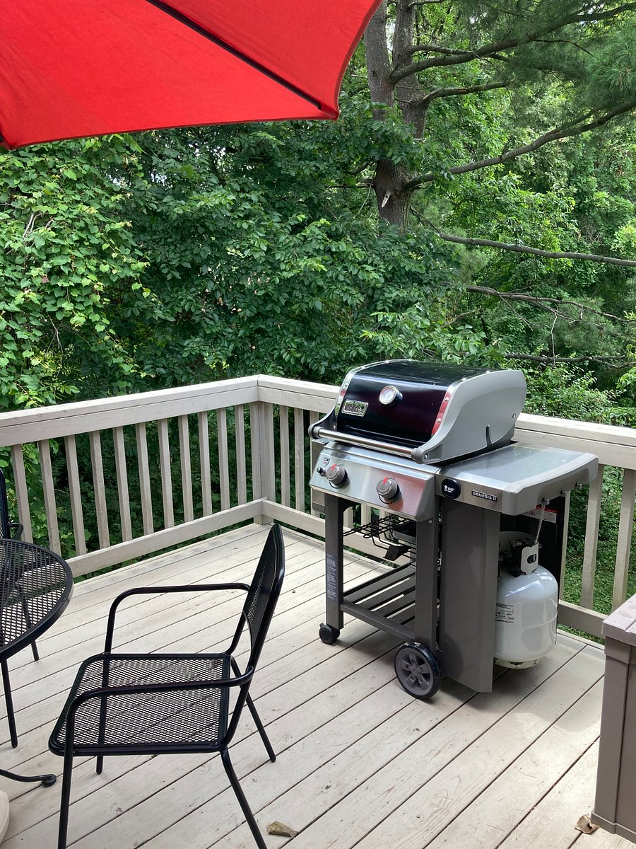 If you would like to use gas grill and space, just ask.