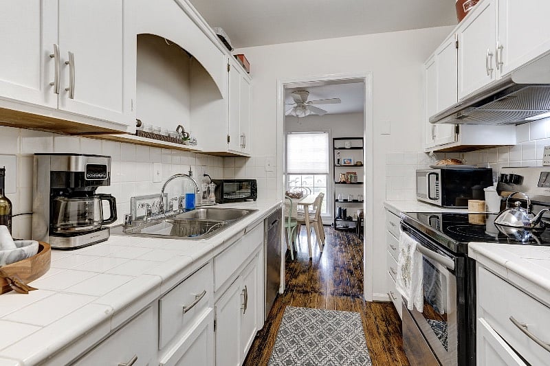 Furnished Finder property 387375_1 photo 16