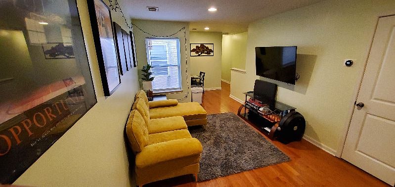Furnished Finder property 387442_1 photo 6